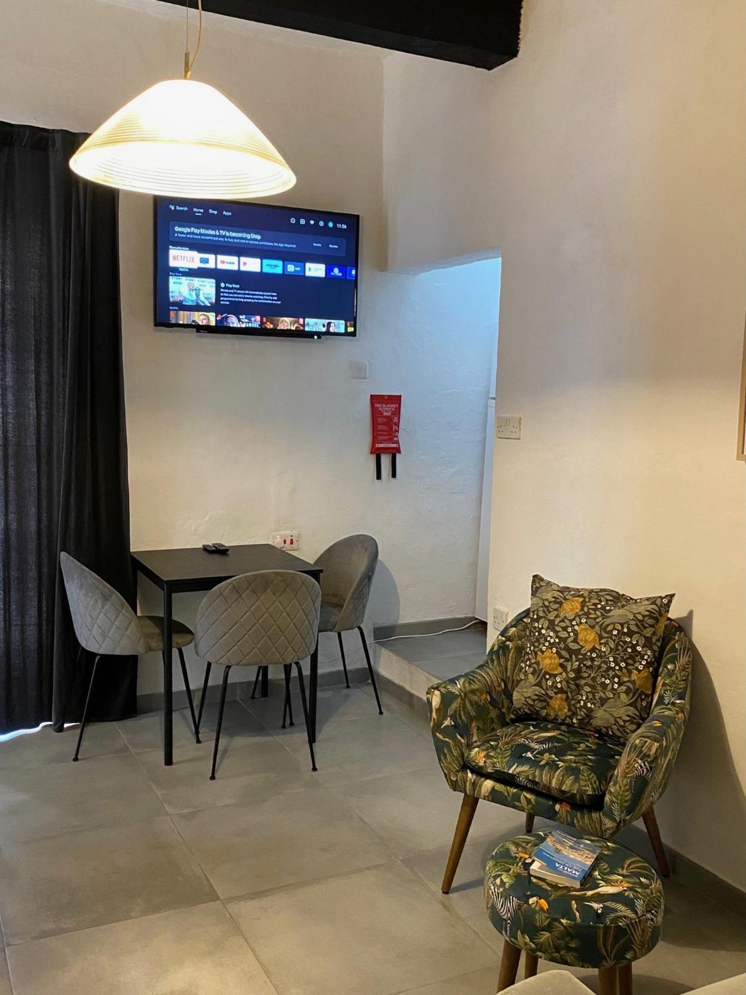 Cozy Flat. Swim Beach 2 Minutes Walk. The Old Valletta Mcri1-1 Exterior foto